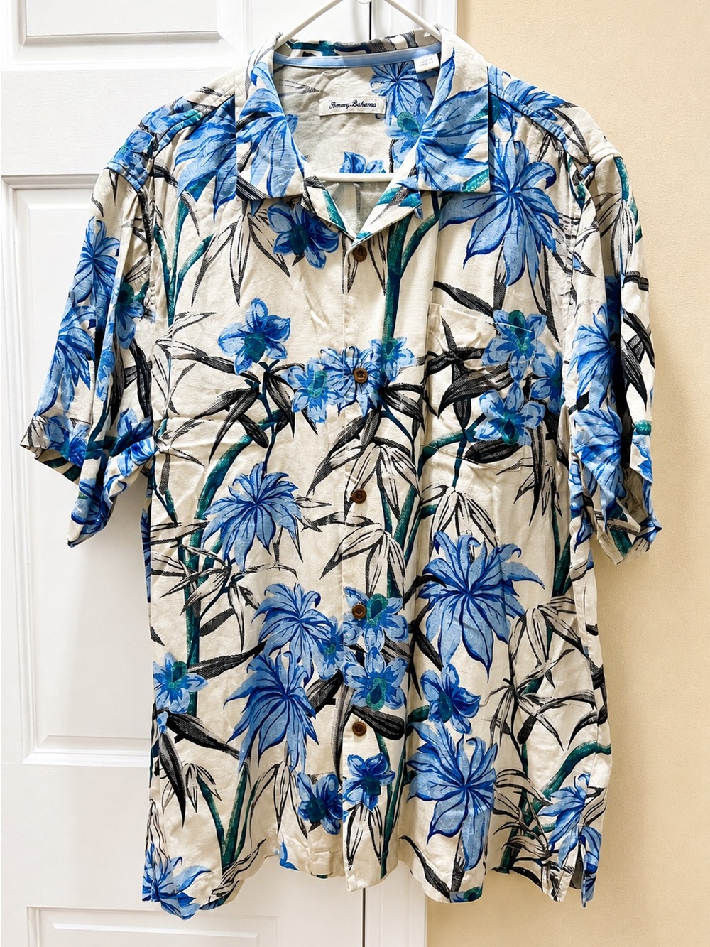 Tommy Bahama Mens XL Silk Tropical Leaf Print Button Down Camp Shirt Blue - Picture 2 of 8